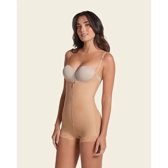 LEONISA SHAPEWEAR NWT Open Bust Firm Compression Body Shaper Boyshort Small - Picture 5 of 7